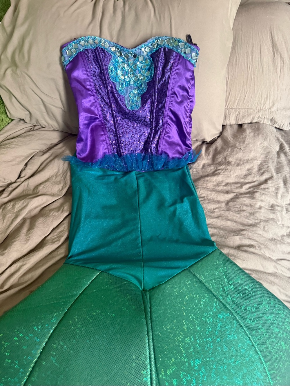 Ariel costume leg avenue